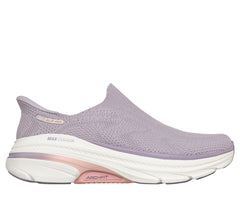 Skechers US | Slip-ins: Max Cushioning Arch Fit 2.0 - Avner