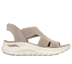 Skechers on sale | Slip-ins: Arch Fit 2.0 Sandal - Best Match