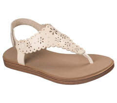 Skechers discount | Summer Cove - Cancun Calling