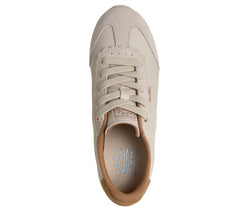 Skechers USA | BOBS Beso - Trendy Trek