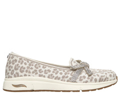 Skechers discount | Martha Stewart: Arch Fit Living