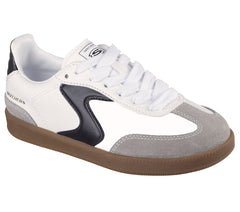 Skechers US | Hotshot - Junior Varsity