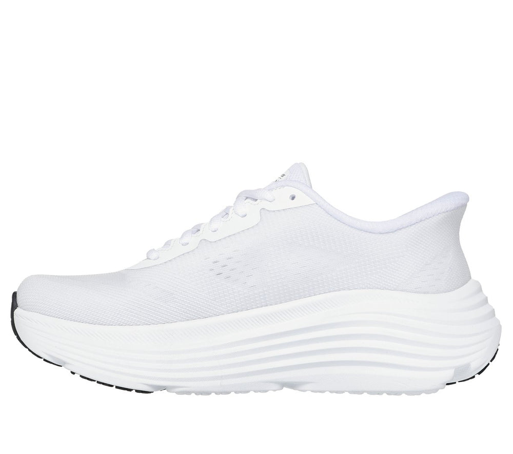 Skechers USA | Slip-ins: Max Cushioning Endeavour - Hallandale
