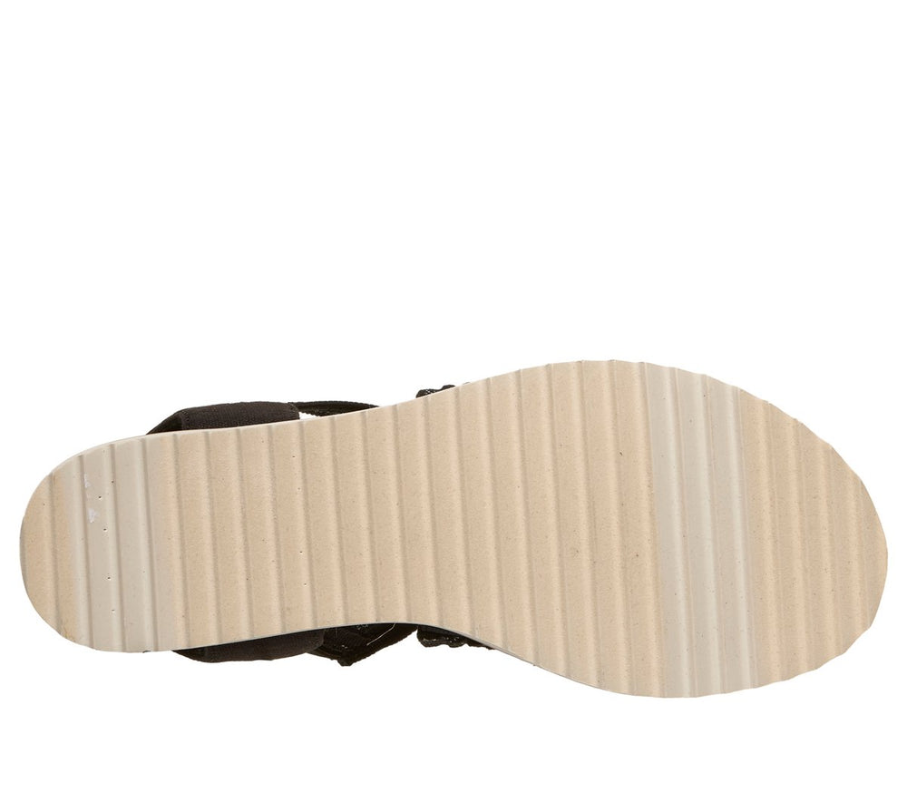 Skechers on sale | Slip-ins: BOBS Desert Kiss - Lavish Leap