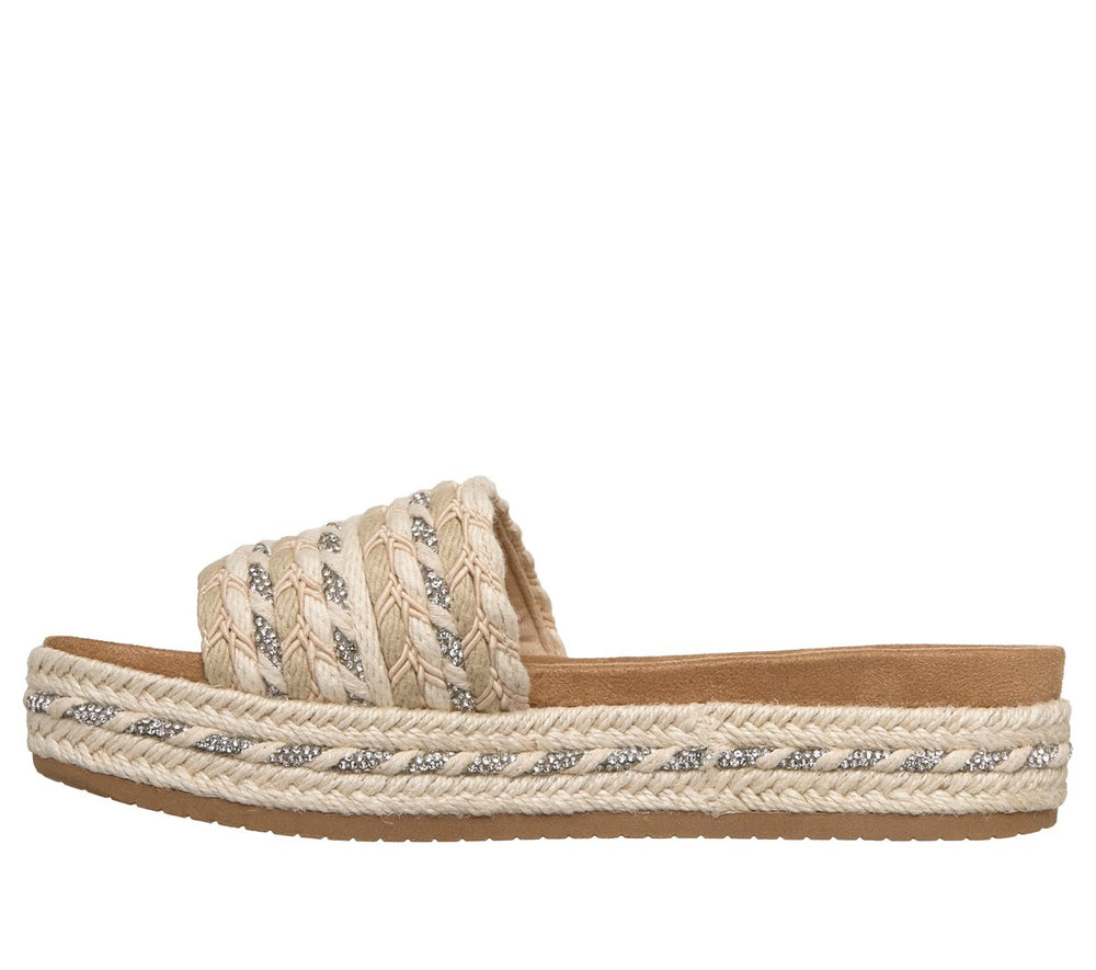 Skechers US | BOBS Misty Kiss - Island Peace