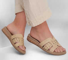 Skechers near me | BOBS Desert Kiss Low - Sandy Stroll