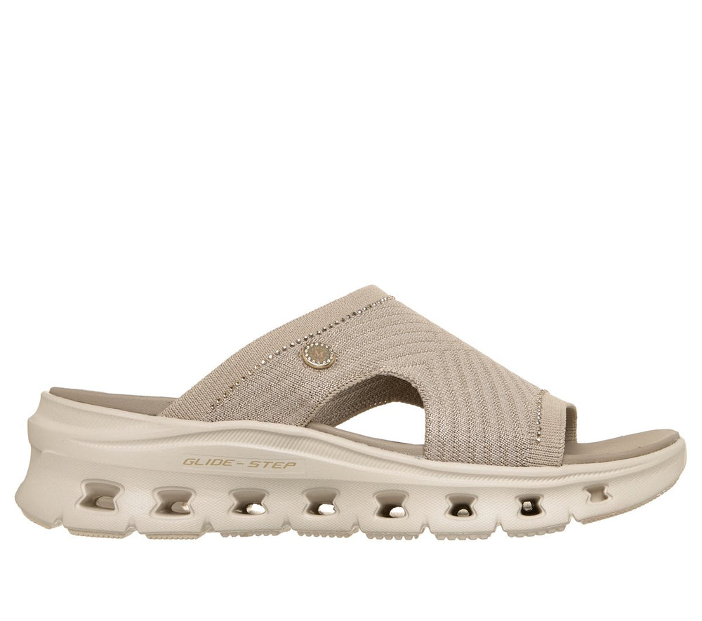 Skechers US | Martha Stewart: Glide-Step Pro Sandal - Good Days
