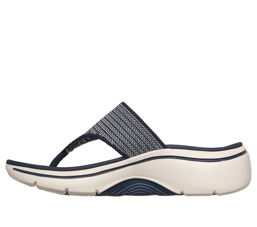 Skechers on sale | GO WALK Arch Fit 2.0 Sandal - Resort Day