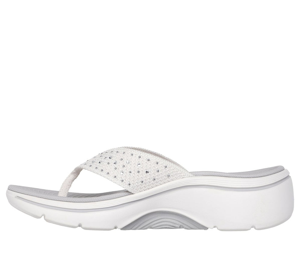 Skechers discount | GO WALK Arch Fit 2.0 Sandal - Claire