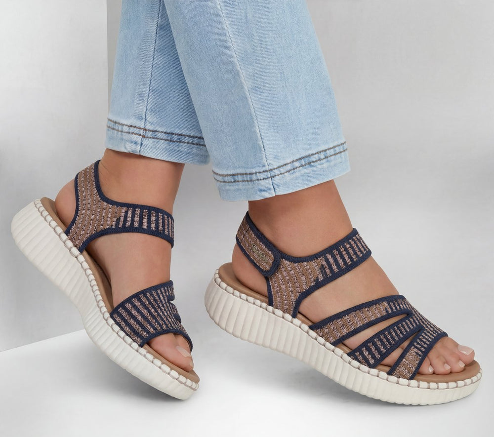 Skechers sale | Wilshire Blvd - Breezy Walk