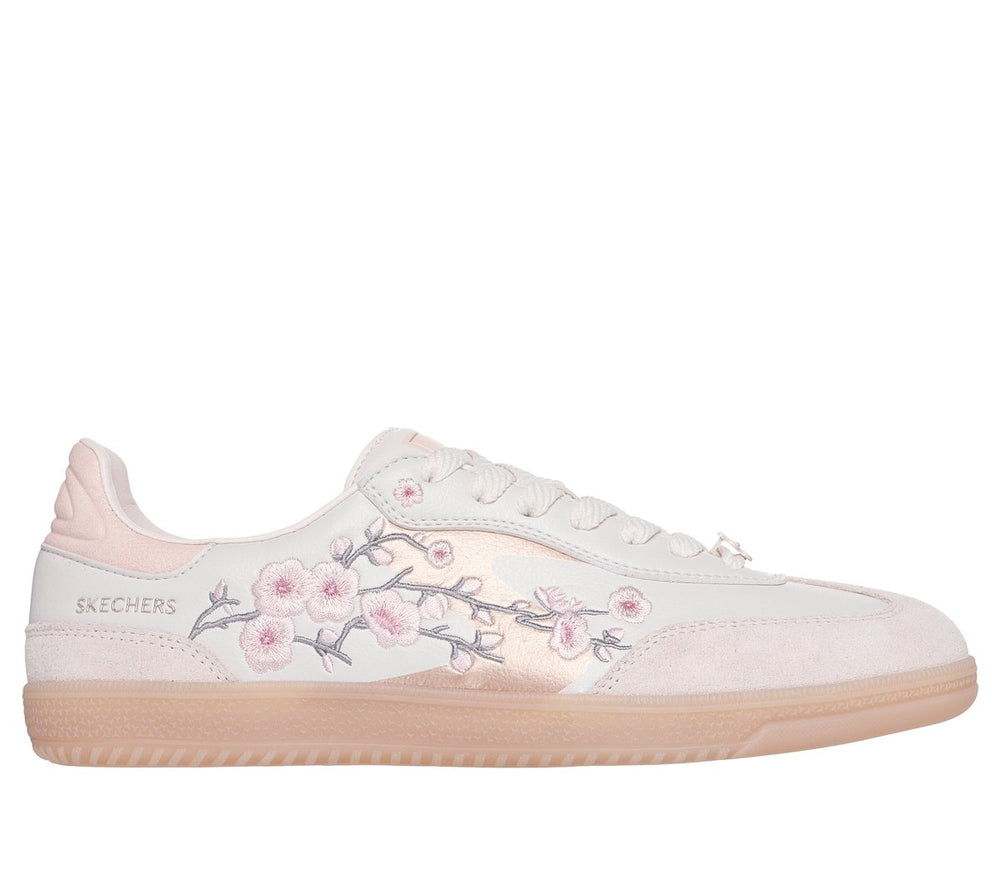 Skechers on sale | Hotshot - Blooming Blossoms