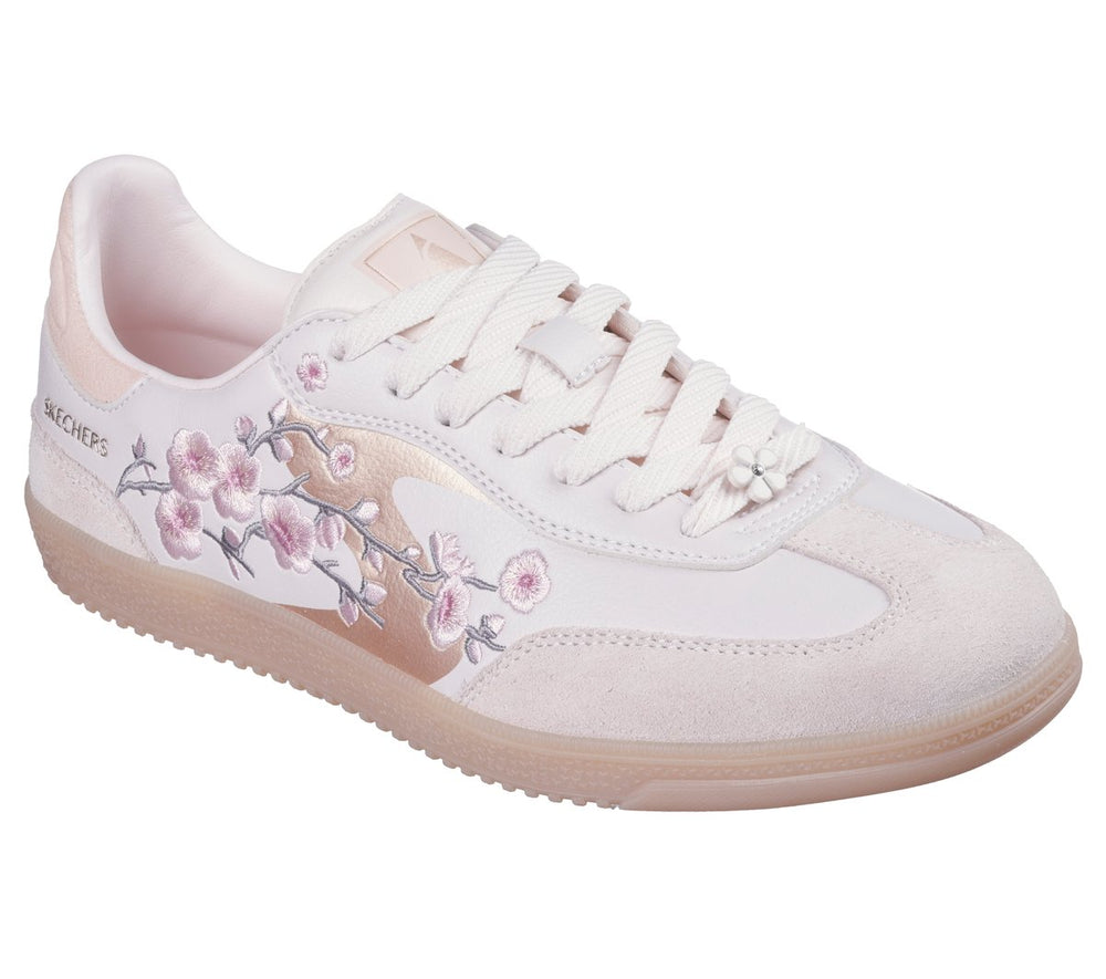 Skechers on sale | Hotshot - Blooming Blossoms