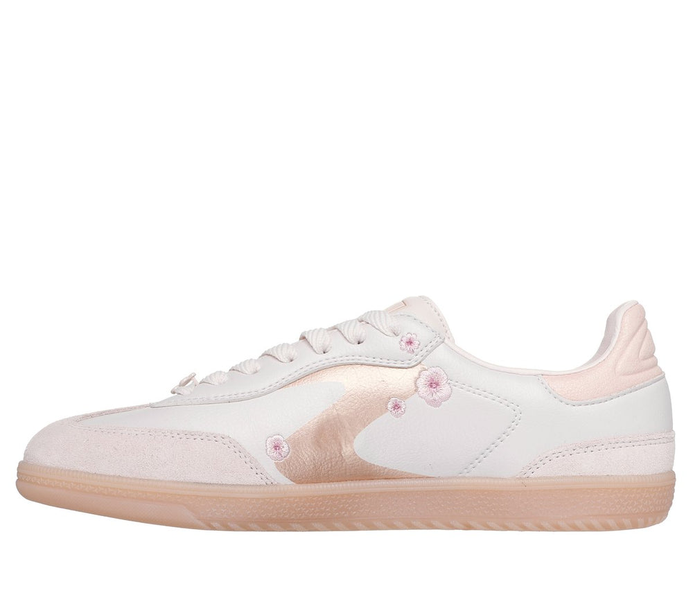 Skechers on sale | Hotshot - Blooming Blossoms