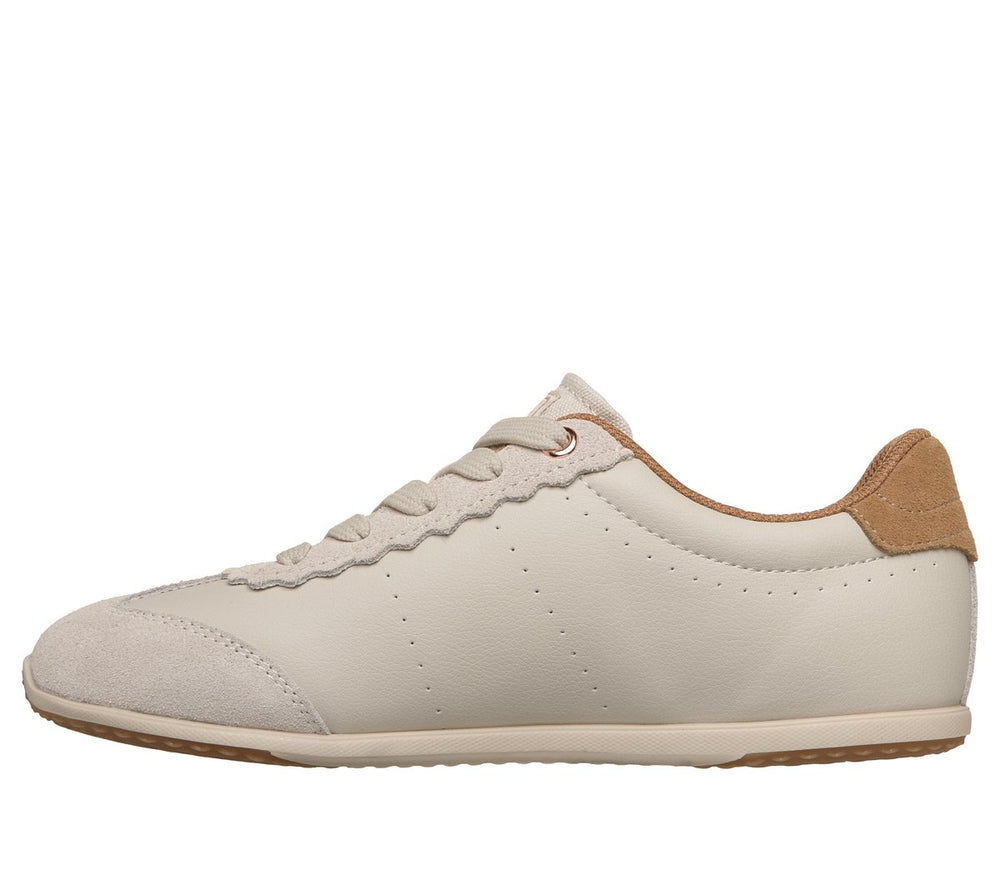 Skechers USA | BOBS Beso - Trendy Trek