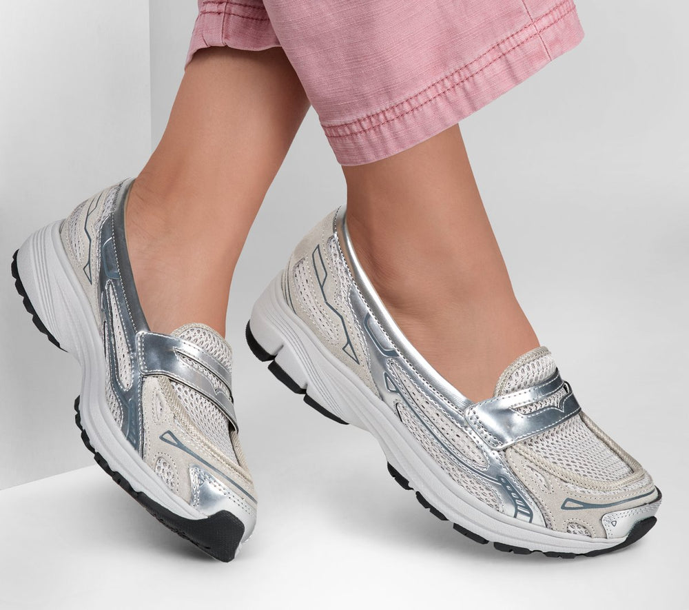 Skechers on sale | Var-City
