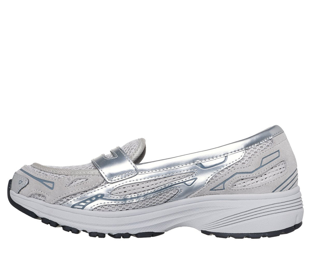 Skechers on sale | Var-City