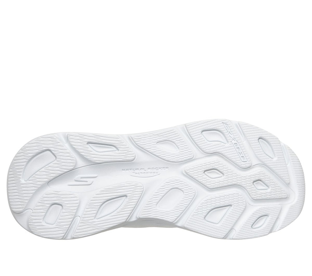 Skechers USA | Max Cushioning Elite 3