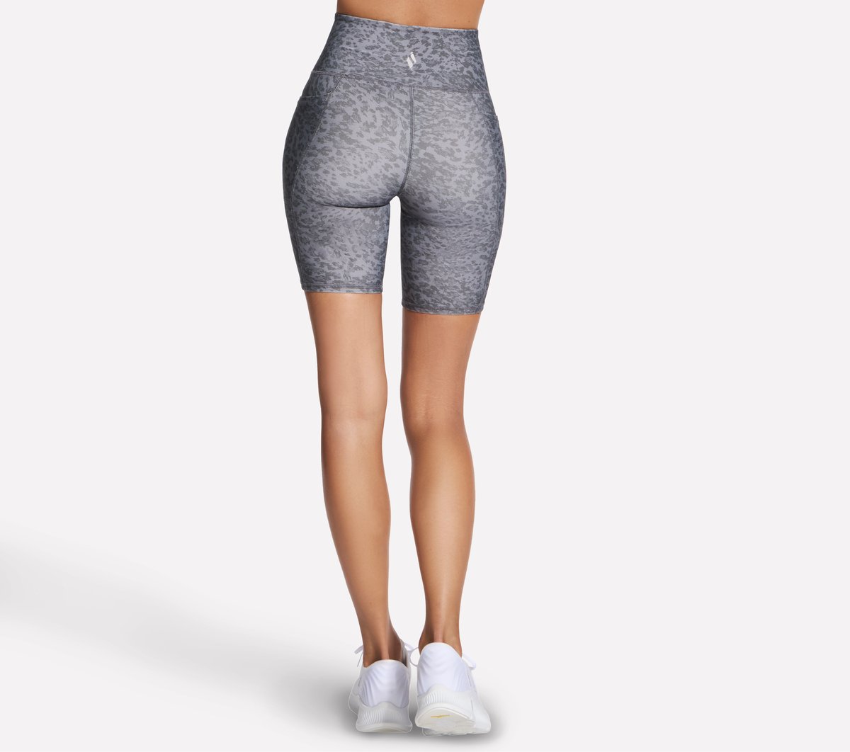 Skechers sale | GO FLEX Printed High Waisted 8 Inch Bike Short