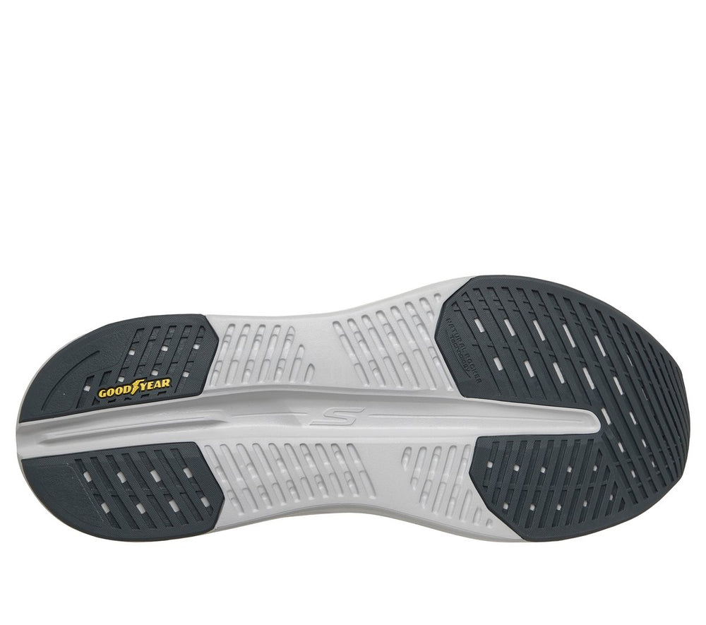 Skechers USA | Max Cushioning Glide-Step - Tukker
