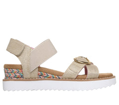 Skechers USA | Miss Desert HI